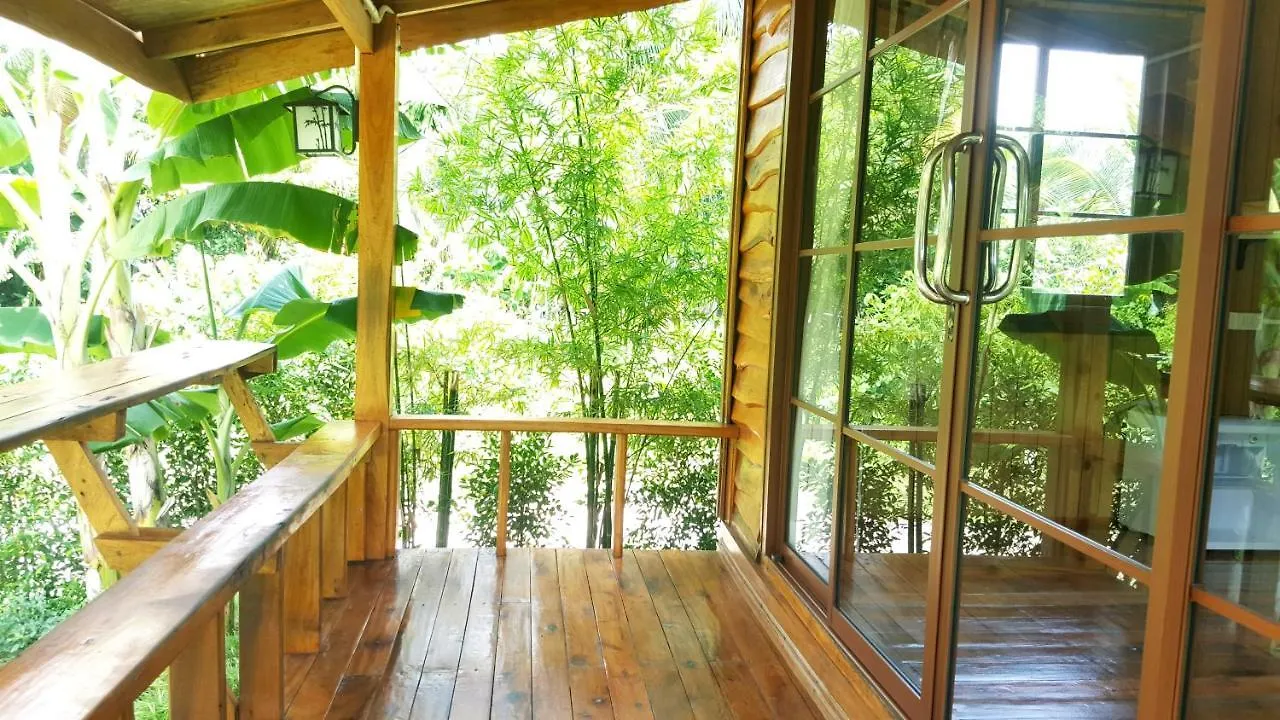 Home No.9 Ko Lanta