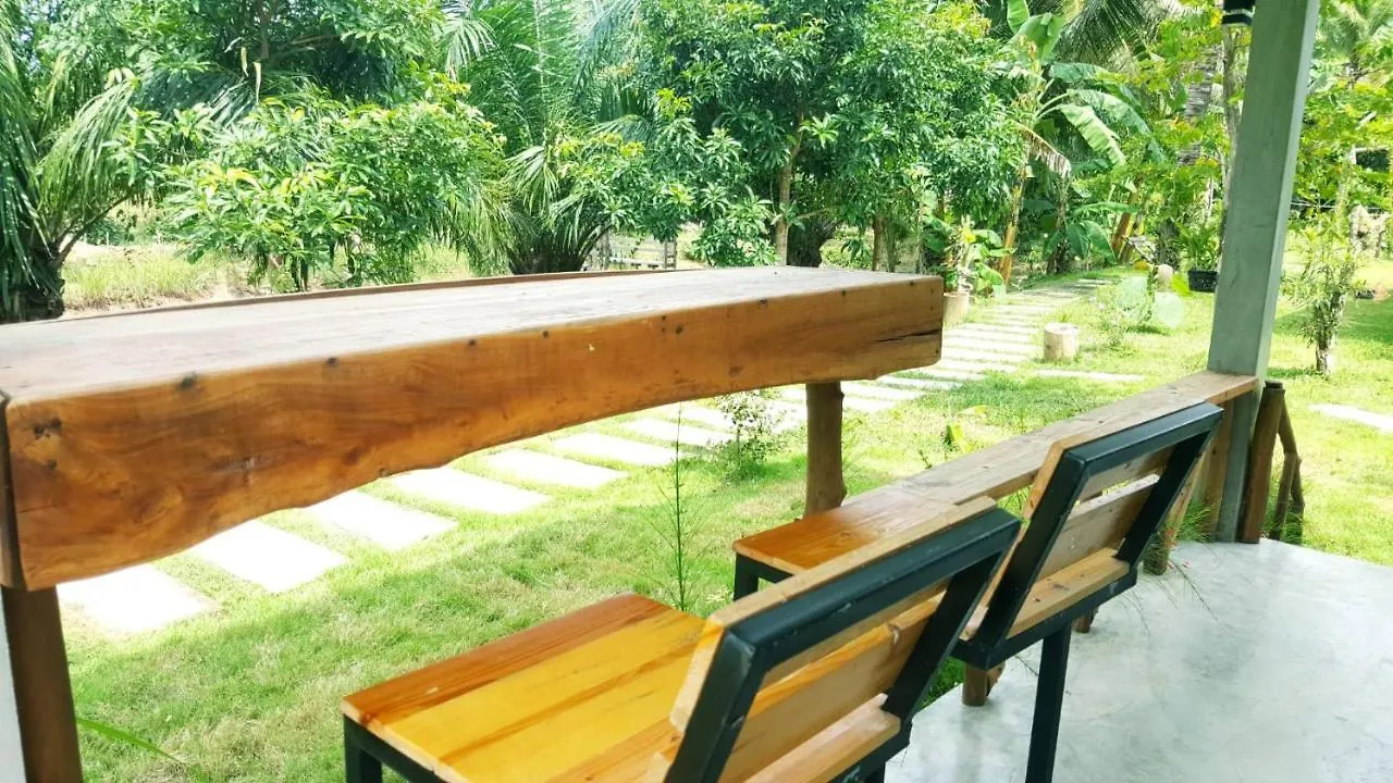 Home No.9 Ko Lanta 0*,  Thailand