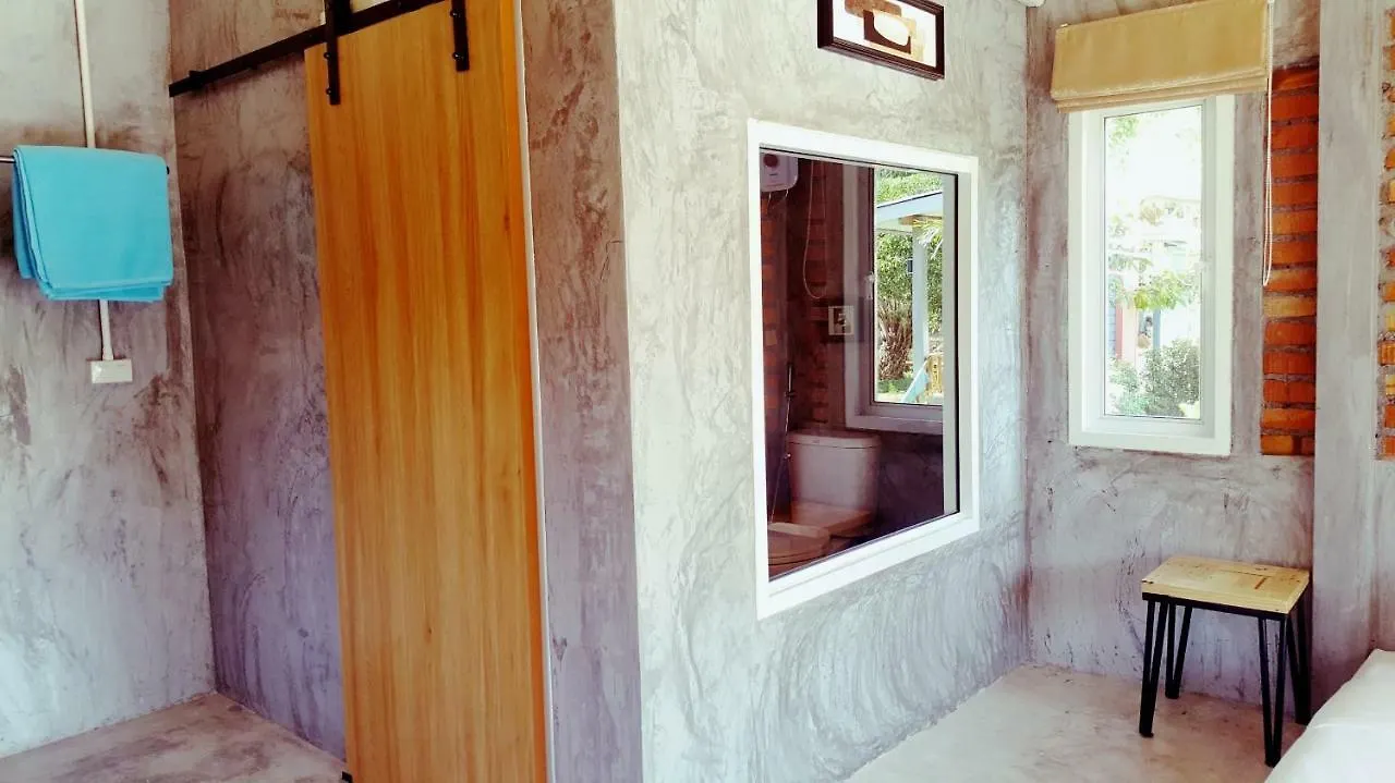Home No.9 Ko Lanta 0*,