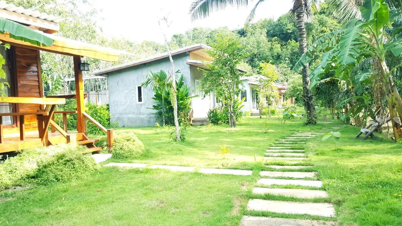 Home No.9 Ko Lanta Πανσιόν